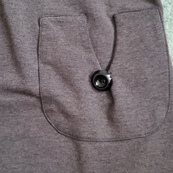 Top - Picture 4 of 6